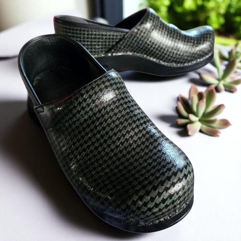 DANSKO ( 7.5) Classic Slip On Black, Green Glitter Professional All Day Clogs - Picture 3 of 10